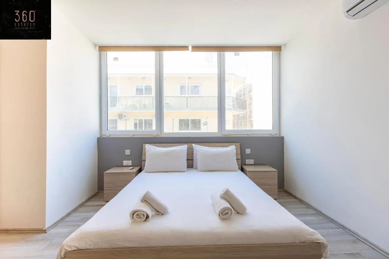 Paceville Apts - Distant Views From Beach - Wifi & Ac By 360 Estates Saint Julian's